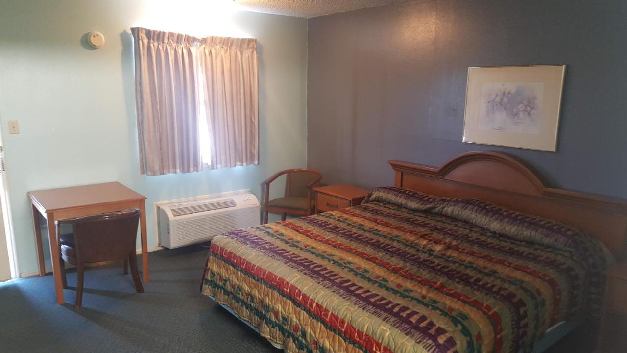 Lake Eufaula Inn & Suites Checotah Kültér fotó